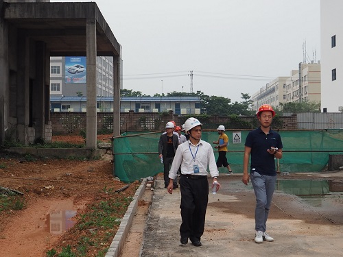 创业中心检查同安建筑工地安全生产工作